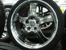 ����αŹ�ۥ�����ۥ�����4�ܥ��å� WORK 7J-18 +48 5H 215/40R18