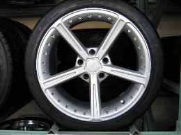 �ڵ���Ź�ۥ�����ۥ�����4�ܥ��å� SPENCER SE5 8.5J-18 235/40R18
