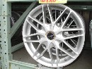 �ھ���Ź�ۥۥ�����4�ܥ��å� LISO 7J-17 +4. 100/114.3 8H